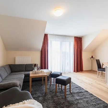 Dirsch Wellness & Hotel