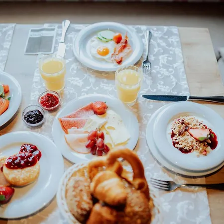 Dirsch Wellness & Hotel