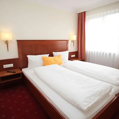 Dirsch Wellness & Hotel Emsing