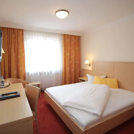 Dirsch Wellness & 4* Emsing