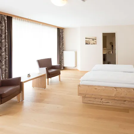 Dirsch Wellness & Hotel Emsing