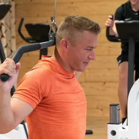 Dirsch Wellness & Hotel