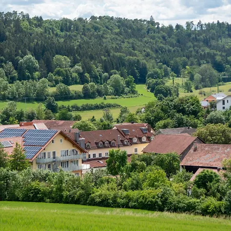 Dirsch Wellness & 4* Emsing