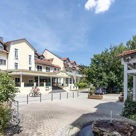 Szálloda Dirsch Wellness & 4*