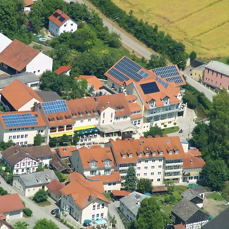 Dirsch Wellness & Szálloda 4*