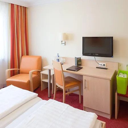 Dirsch Wellness & 4*