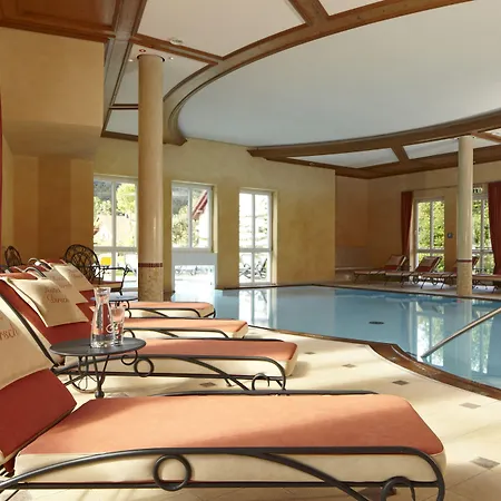 Dirsch Wellness & Szálloda