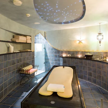 Szálloda Dirsch Wellness & 4*