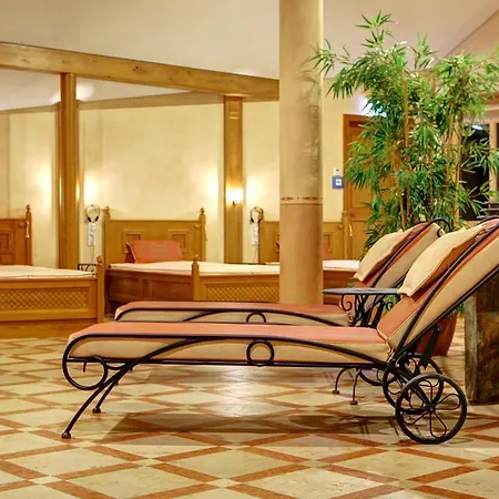 Hotel Dirsch Wellness&spa Emsing