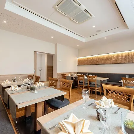 Hotel Dirsch Wellness & 4*