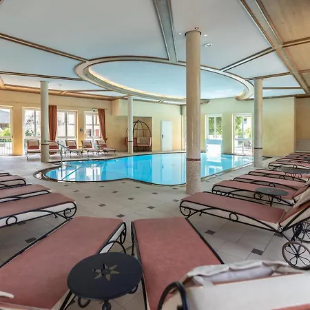 Dirsch Wellness&spa Hotel Emsing
